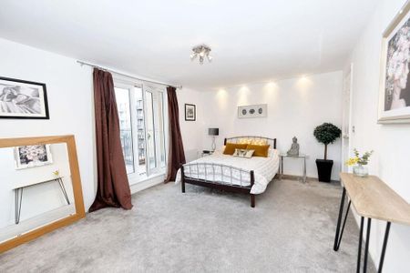 2 Bed Penthouse, Middlewood Street, M5 - Photo 4