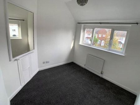 3 bedroom property to rent Croyland Road, Walton, Peterborough, PE4 - Photo 4