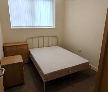 Acton House, Scoresby Street, Bradford, West Yorkshire, BD1 - Photo 4