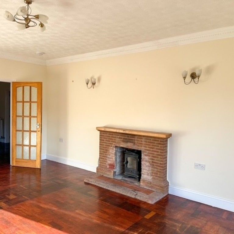 Willingham Road, Over, Cambridge - Photo 1