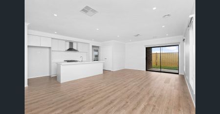 Brand New Family Home - Photo 3