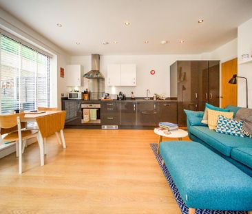 1 bedroom flat to rent - Photo 2