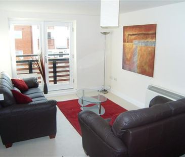 1 bedroom apartment to rent - Photo 2