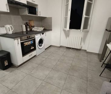 À louer T2 meublé centre-ville de Nantes - Photo 3