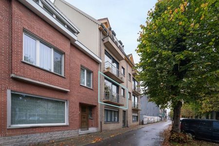 APPARTEMENT MET 2 SLAAPKAMERS IN ERTVELDE - Photo 4