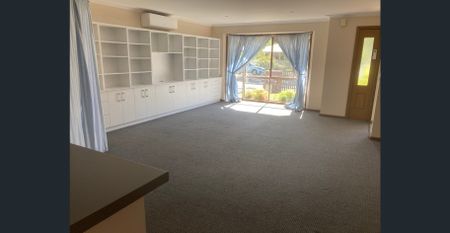 Great Central CBD Unit! - Photo 4