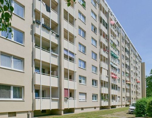 Helle 2-Zimmerwohnung mit Balkon - Photo 1