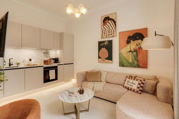 Pembridge Gardens - Photo 1