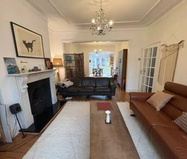 4 bedroom terraced house to rent - Photo 1
