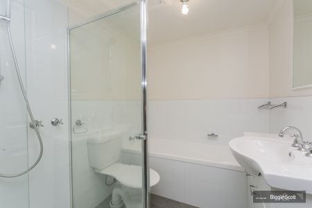 5/24 Green Street, Prahran VIC 3181 - Apartment For Rent | Domain - Photo 4
