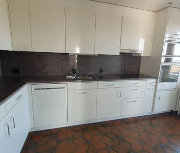 6.5 Zimmer, 208 m², 3. Stock - Photo 2