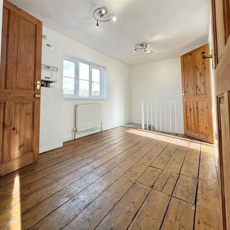2 bedroom terraced house to rent - Photo 5