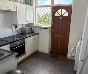 Room in a Shared Flat, Manchester Road, M21 - Photo 6