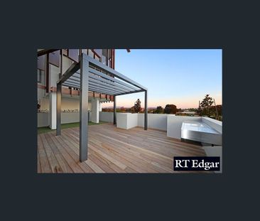 Modern Living at its best! - Photo 3