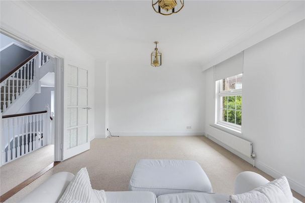 4 bedroom terraced house to rent - Photo 1