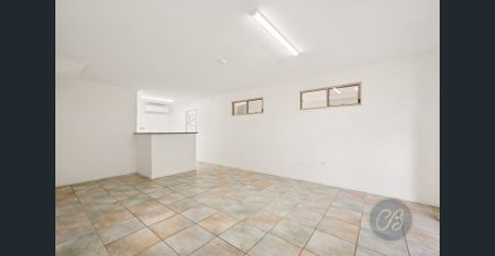 Spacious Family Retreat In The Heart Of Albany Creek - Photo 4