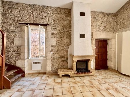 Location Appartement 3 pièces 56m² NIMES 30000 - Photo 2