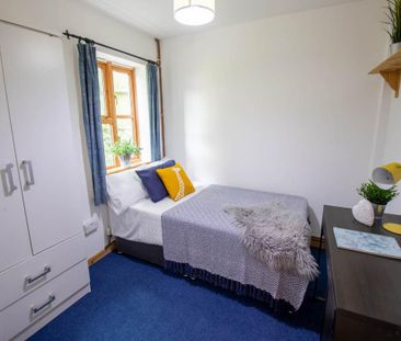 6 bedroom house to rent - Photo 4