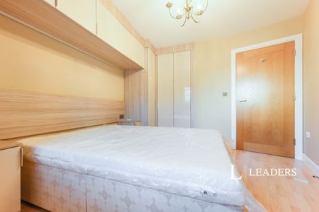 1 bedroom apartment to rent Jupiter Court, Gunwharf Quays - Photo 2