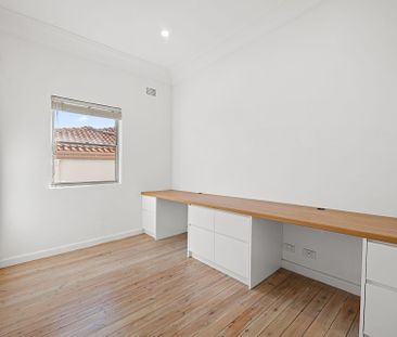 Upper level, 2/9 O'Donnell Street, - Photo 2