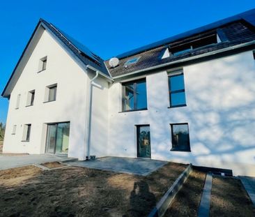 Exklusive, kernsanierte 3-Zi EG-Whg EBK Carp. Terrasse eig. Garten ... - Photo 1