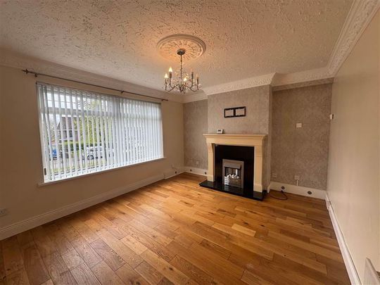 18 Glencolin Avenue, Belfast, BT11 8NZ - Photo 1