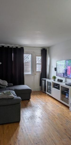 4½ bien aménagé – Pointe-aux-Trembles – 1 100$ – Internet inclus - Photo 1