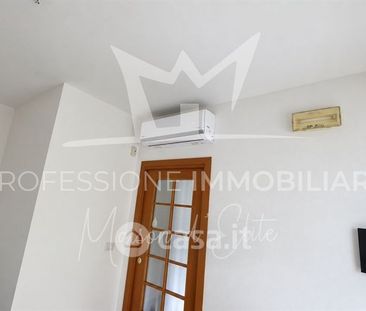 Quadrilocale in Affitto in Corso Mediterraneo 77 a Torino - Foto 1