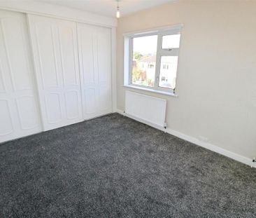 2 bedroom semi-detached house to rent - Photo 4