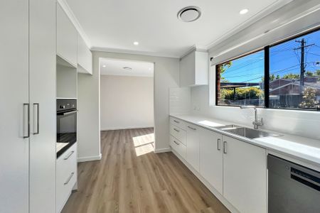 A sanctuary of comfort - Photo 5