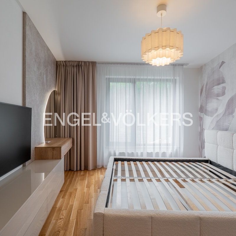 Apartment for rent, 3+kk - 2 bedrooms, 82m - Photo 1