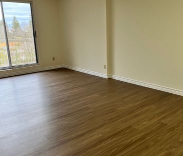 For Lease - 131 Edgehill Drive Unit# O12, Barrie, Ontario - Photo 6