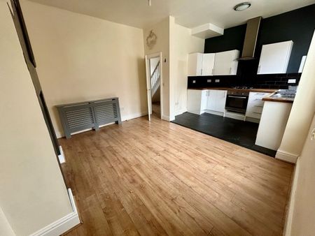 Brookdale Road, L15 3JF - Photo 2