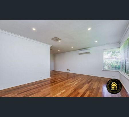 4 Atwell Court, Kardinya, WA 6163 - Photo 2