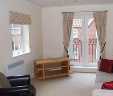 1 bedroom flat to rent - Photo 2