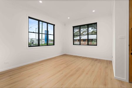 Home For Rent - Photo 4