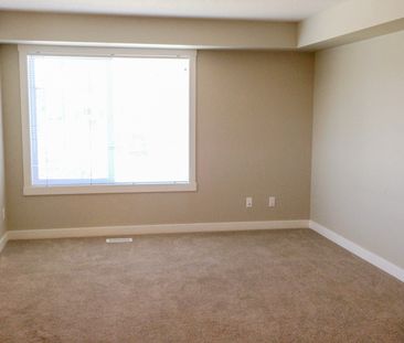 Bright & Spacious 2 Bedroom Apartment In Chestermere’s Lake Community. - Photo 6