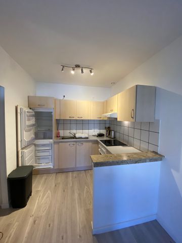 2 pièces - Meublé - 41,7 m² - 2ème étage - Colocation non autorisée - Photo 2