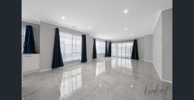 Spacious Family Living in the Heart of Kalkallo! - Photo 1