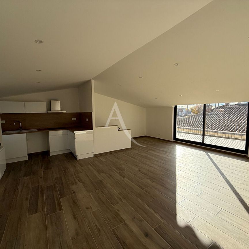 Location Appartement 4 pièces 91m² - Photo 1