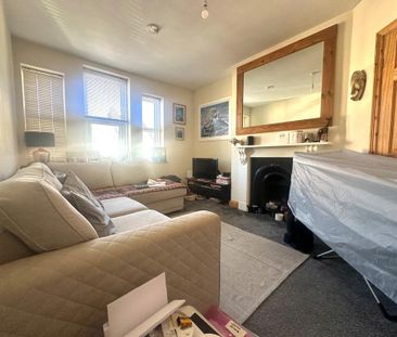 2 bedroom flat to rent - Photo 6