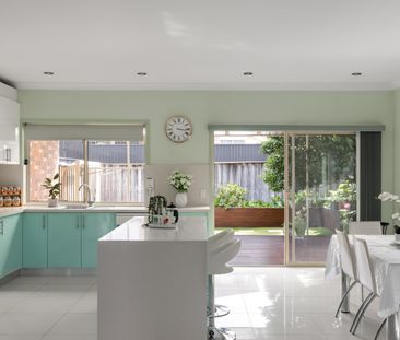 8 Chicago Avenue, Maroubra NSW 2035 - House For Rent | Domain - Photo 1