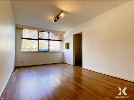 1 Bed, 1 Bath - Photo 3