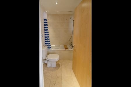 2 Bed Flat, Anchor House, SW18 - Photo 2