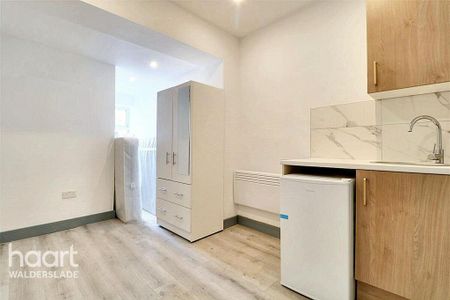 1 bedroom terraced house to rent - Photo 2