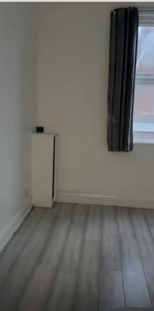 2 Bed Terraced House, Poulton Road, CH44 - Photo 1