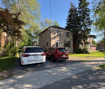 For Lease - 535 Lawrence Avenue, Toronto, Ontario - Photo 5