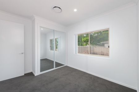 2/30 Lachlan Road, Cardiff NSW 2285 - Photo 5