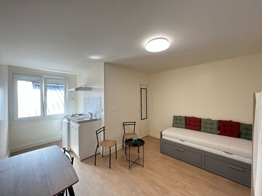 Location Appartement 1 pièce 19m² - Photo 1