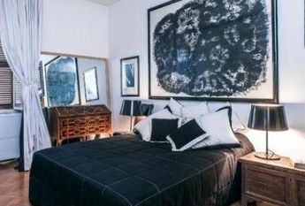 Prati: Spacious, tastefully furnished 1 bedroom, living, study, kitchen and bath. Located in beautiful building on high floor. Bright, silent, near services, metro and center. #1709